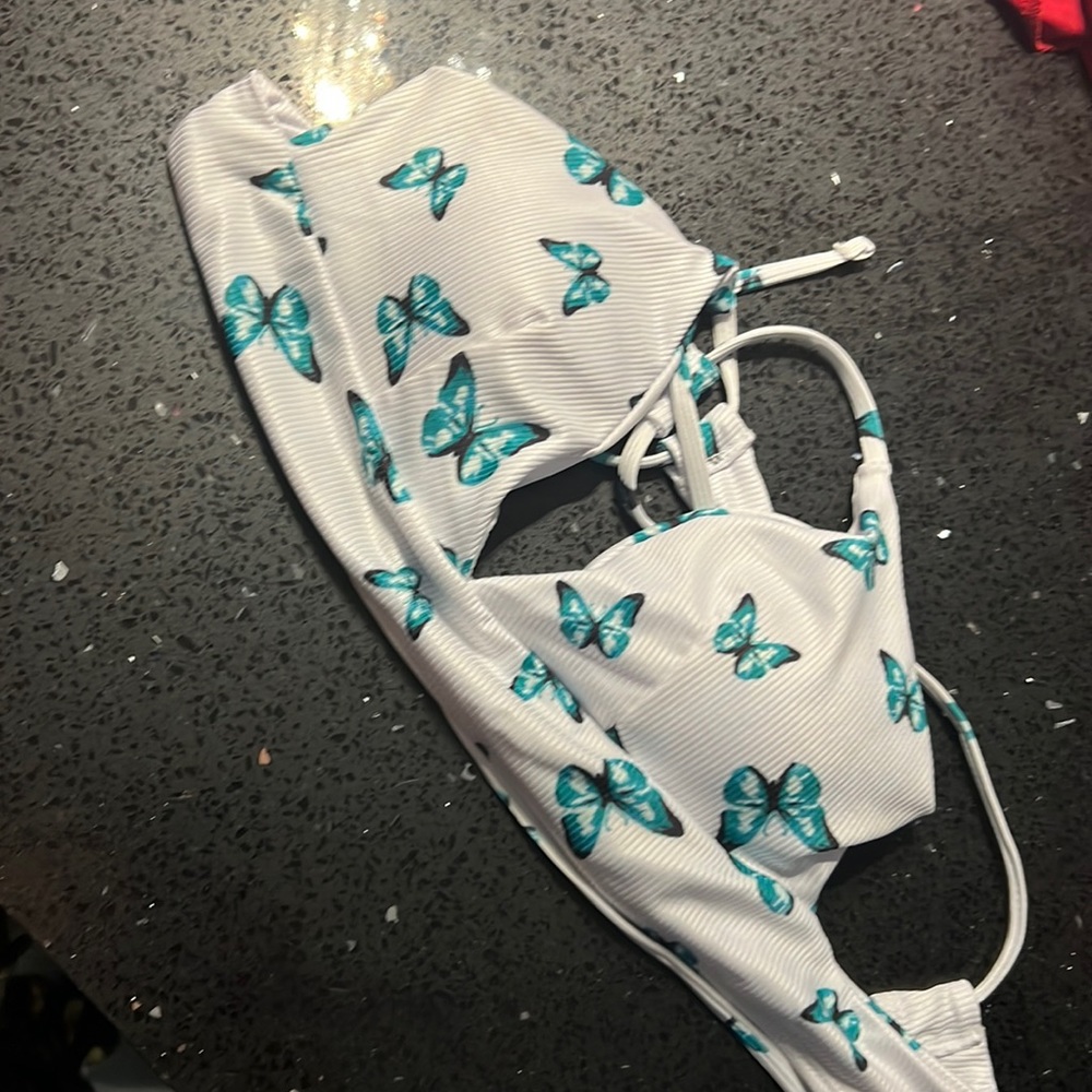 bathing suit
